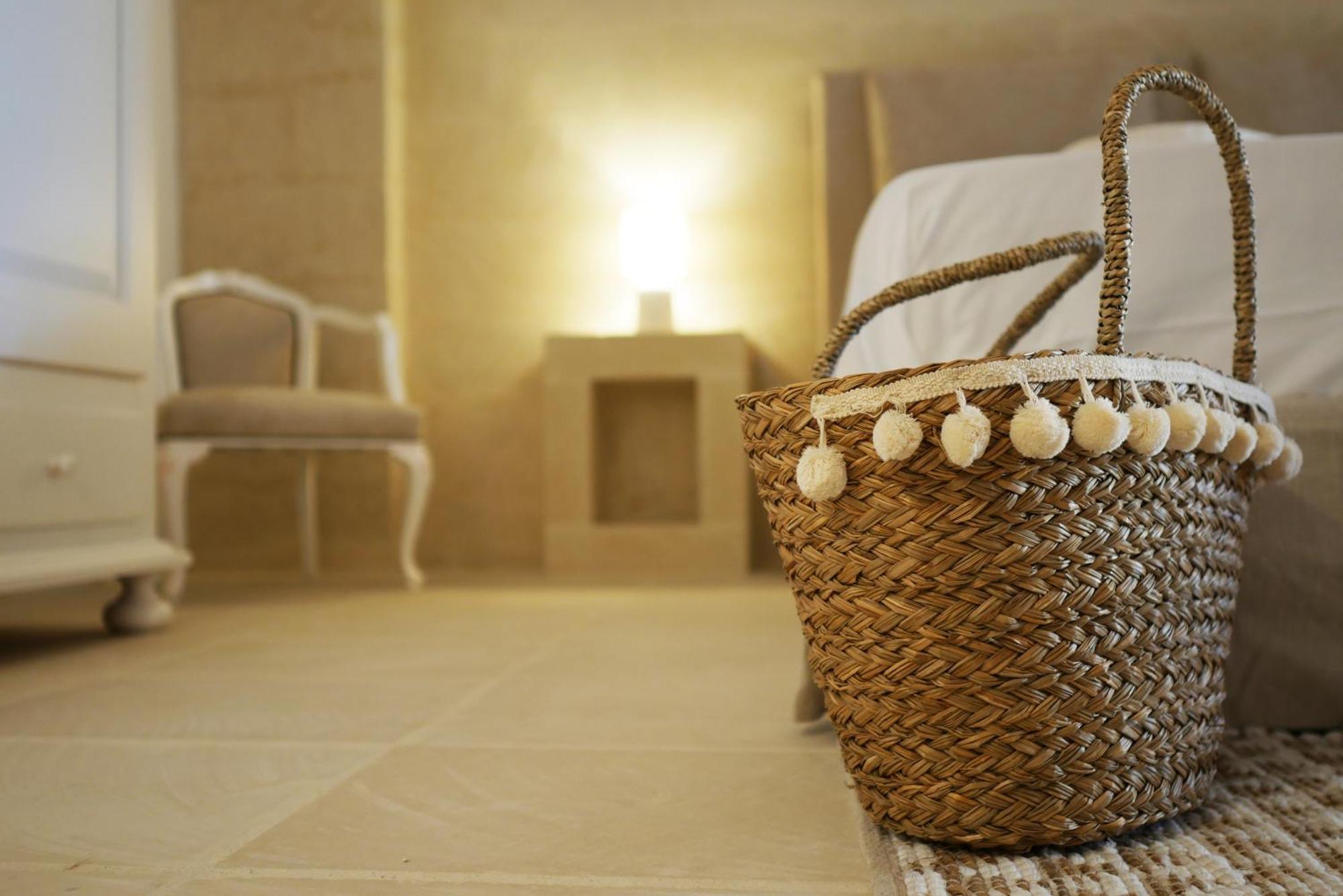 Masseria Paralupi Bed & Breakfast Lecce Bagian luar foto